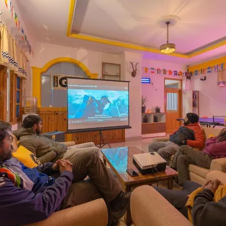 The Hosteller Narkanda-3