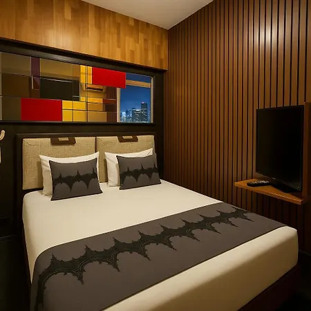 Black Art Otel-3