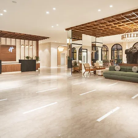 Holiday Inn Gurgaon Nh8 By Ihg-3