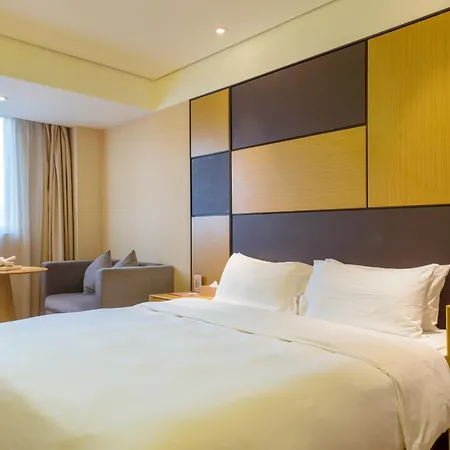 Four Seasons Hotel Shanghai Kangqiao Xiupu Road Branch-3