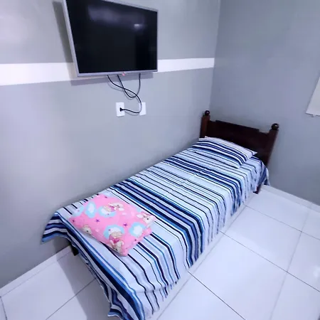 Pousada guarany acesso aos quartos apenas por escadas-2