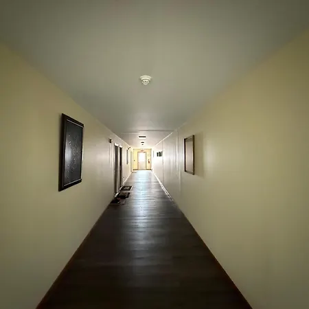Pleasant Hill Motel-3