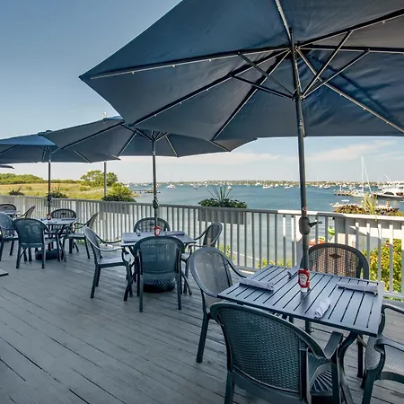 Champlin'S Marina & Resort-3
