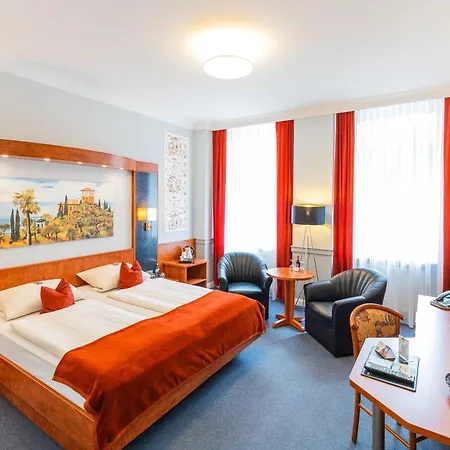 Hotel West An Der Bockenheimer Warte-3