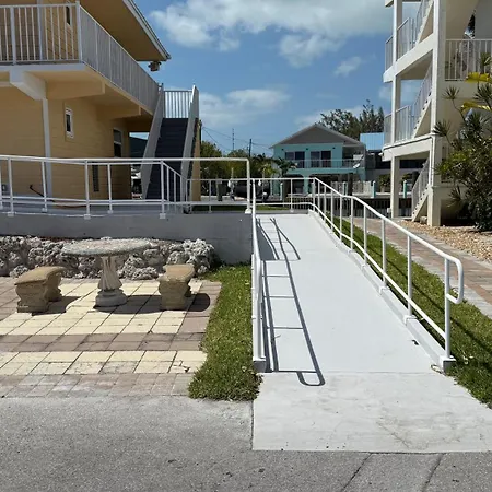 Skipjack Resort & Marina-3