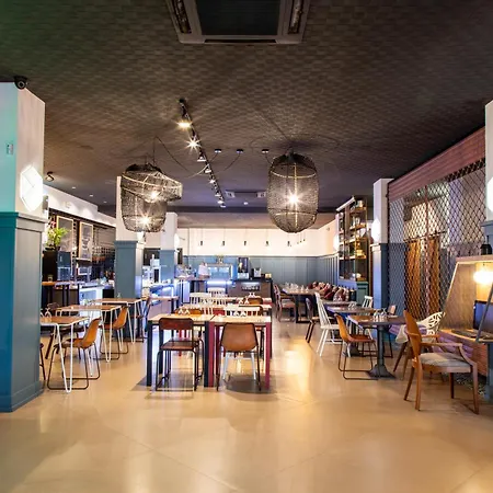 New Hotel Colon-3
