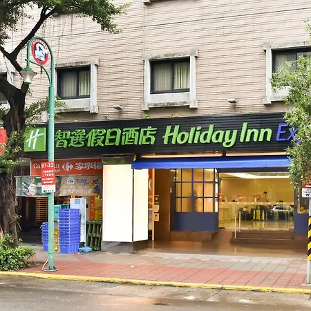 Holiday Inn Express Taipei Train Station By Ihg-3