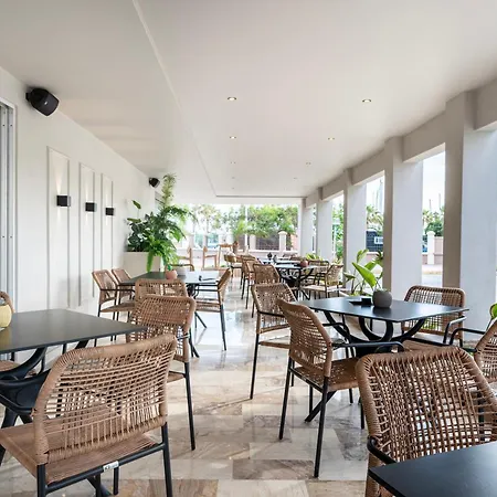Zephyros Hotel-2