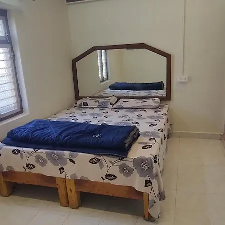 Archana Guest House River View-3