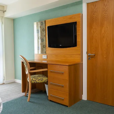 Croyde Bay Hotel Or Self Catering-2
