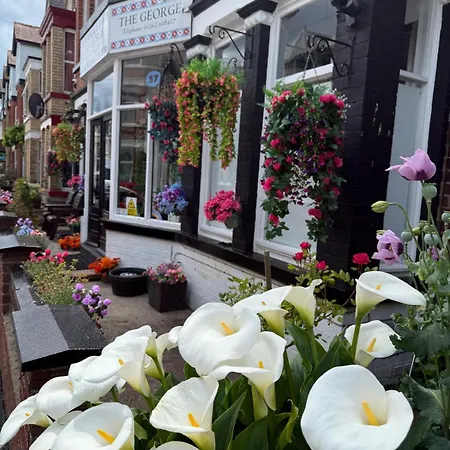 The George Guest House-2