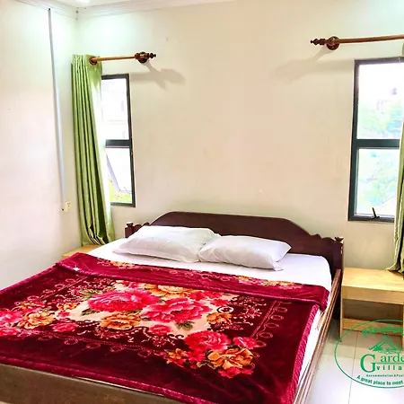 Garden Village Guesthouse & Pool Bar-2