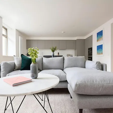 Sonder By Marriott Bonvoy Oxford Circus Apartments-2