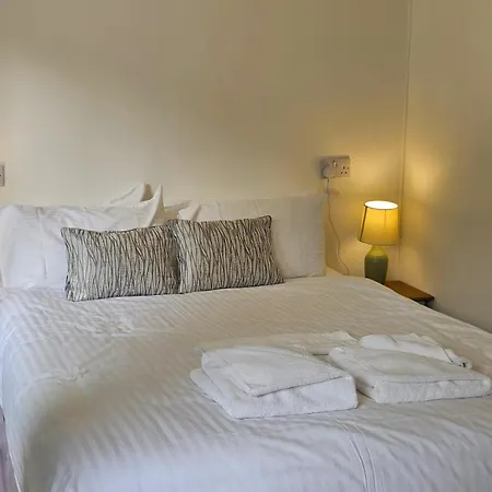 Harbour Guest House-2