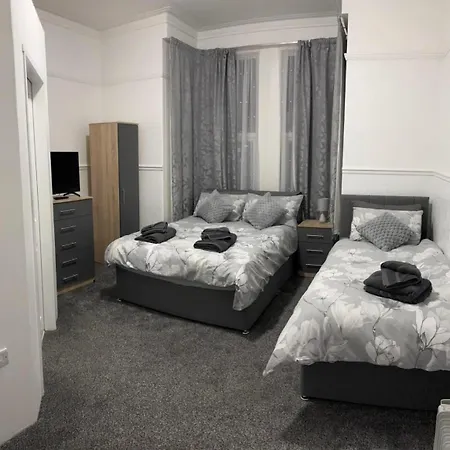 Apple Tree Lodge-2