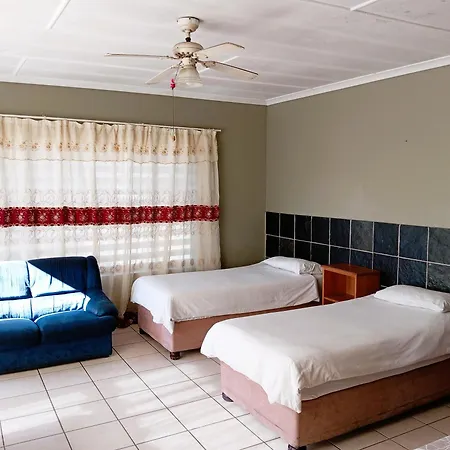 The Airport Lodge - East London-3