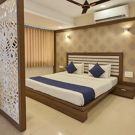 Stayguru Hotel Atithi-3