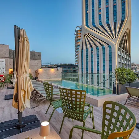 Vita Hotel & Rooftop-2
