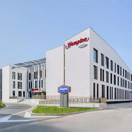 Hampton By Hilton Venice Isola Nuova-3