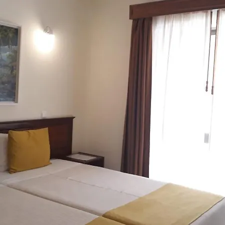 Boutique Hotel Marina S. Roque-3