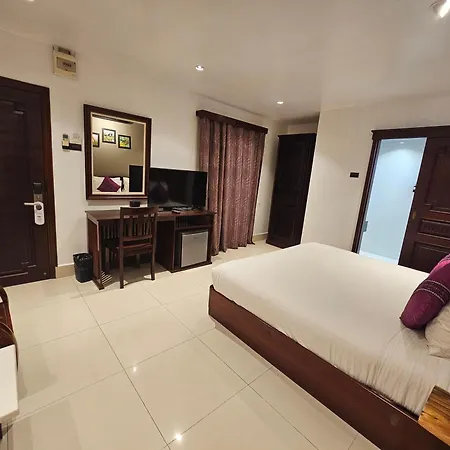 Family Boutique Hotel-3