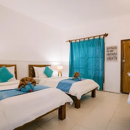 Tir Na Nog Beachfront Resort-2