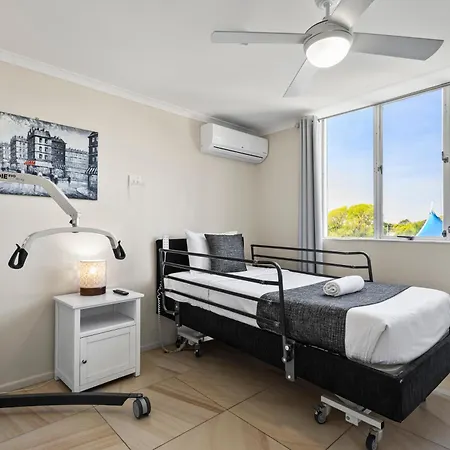Newport Mooloolaba Apartments-2