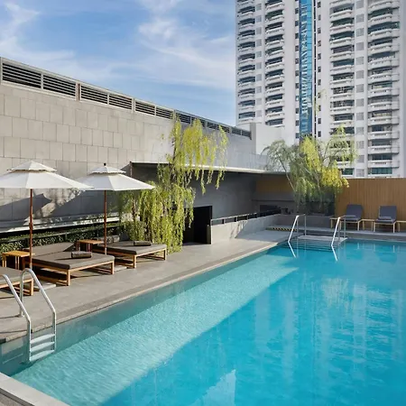 โรงแรม คอร์ทยาร์ด บาย แมริออท กรุงเทพ สุขุมวิท 20-3