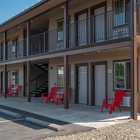 Town Motel-2