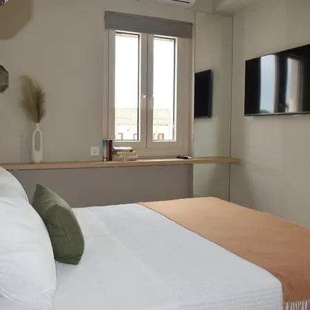 Limeria Studios & Maisonettes-3
