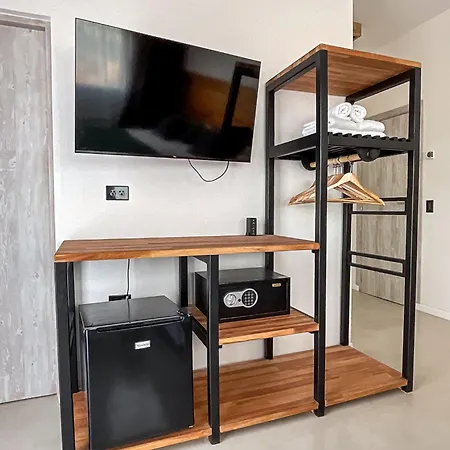 Parry Smart Hotel-2