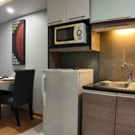 Icheck Inn Residences Sukhumvit 20-2
