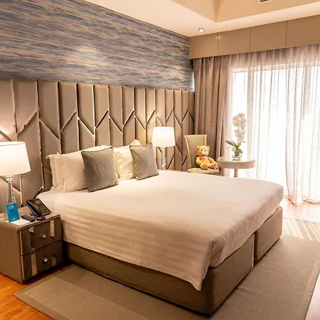 Majestic City Retreat Hotel-3