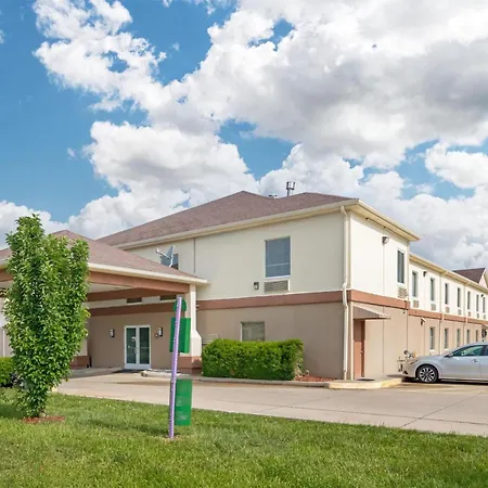 Best Western Teal Lake Inn-3