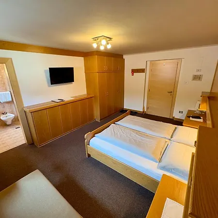 Garni Apparthotel St Valentin-2