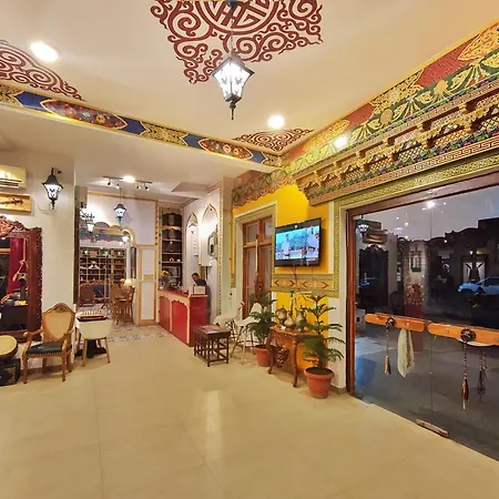Hotel Grand Himalaya-2