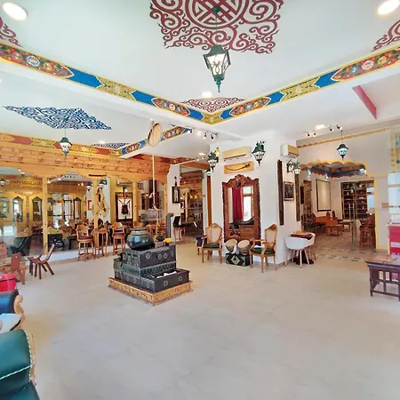 Hotel Grand Himalaya-3