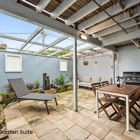Southview Guest House-3
