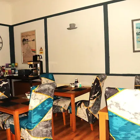 Barclay Guest House-3
