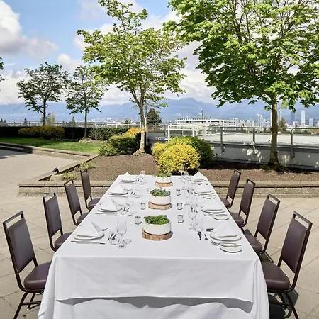 Element By Marriott Vancouver Metrotown-2