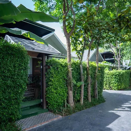 Ip Plus Pool Villa Pattaya-3