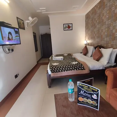 Hotel Aroma Nainital In House Parking-3