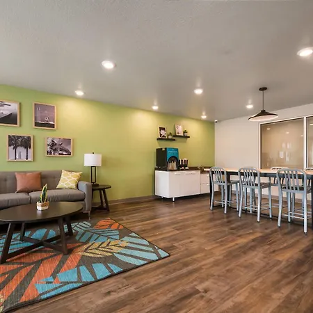Woodspring Suites Cocoa Beach - Rockledge-2