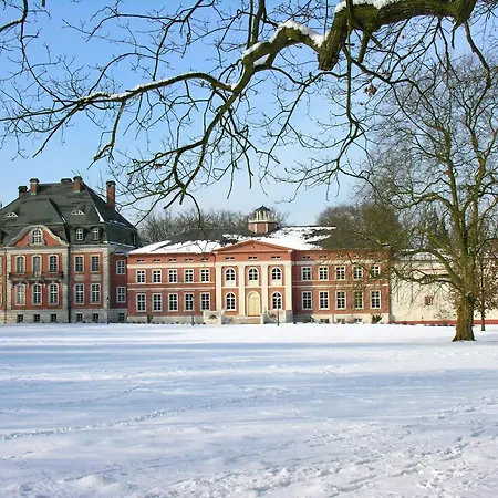 Schloss Karow-3