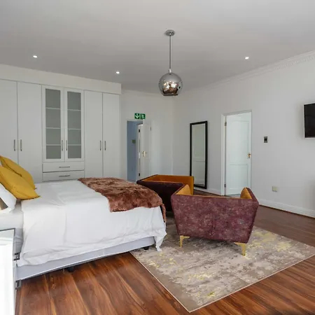 Adinkra Boutique Hotel-2