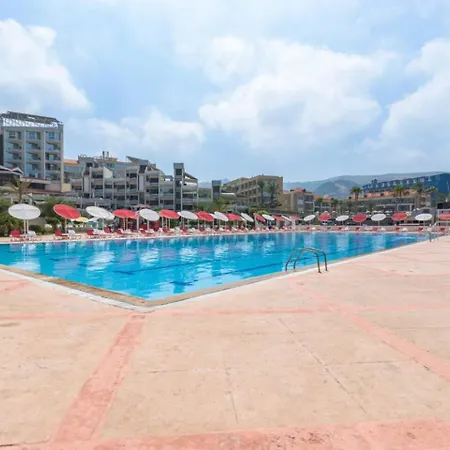 Aqualand Hotel & Resort-2