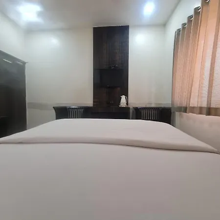 Hotel Sharda-2