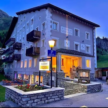 Hotel Grischuna-2