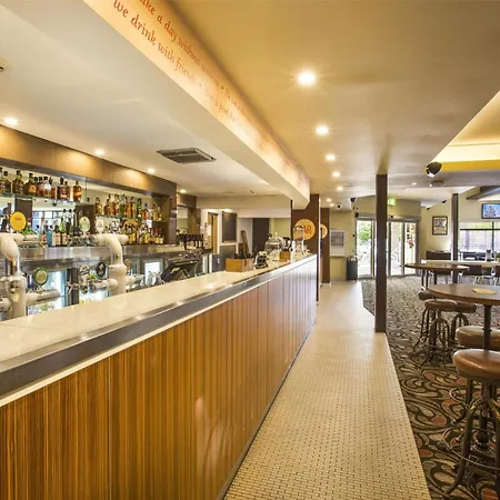 Nightcap At Caringbah Hotel-3