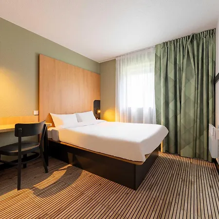 B&B Hotel Calais Centre St Pierre-3